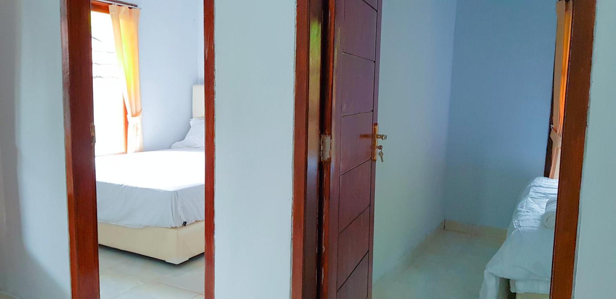 Putri Nyale Bungalow Kuta  Exterior foto